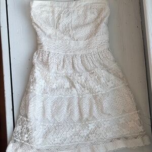 Abercrombie & Fitch Cream Lace Dress